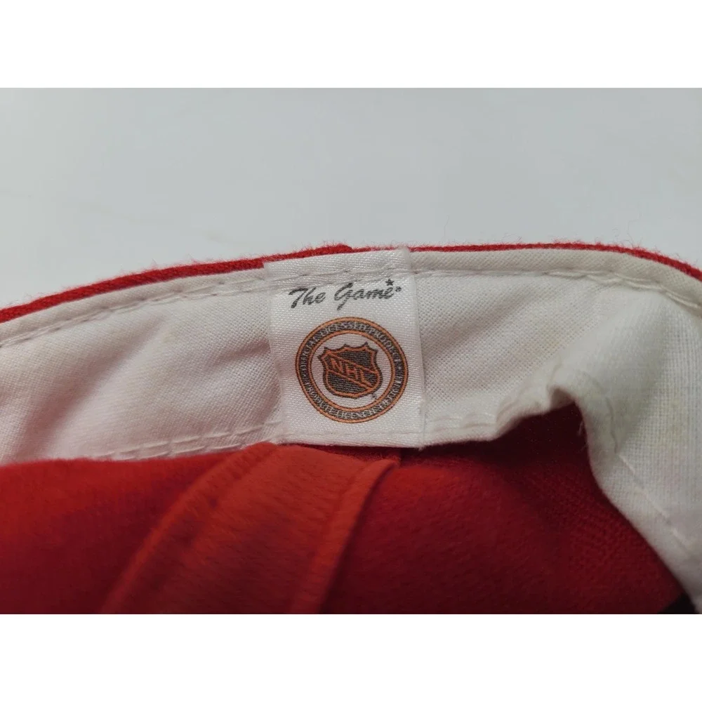 Vintage Washington Capitals The Game Fitted 6 1/2 Hat Cap Youth Boy NHL Red Blue
